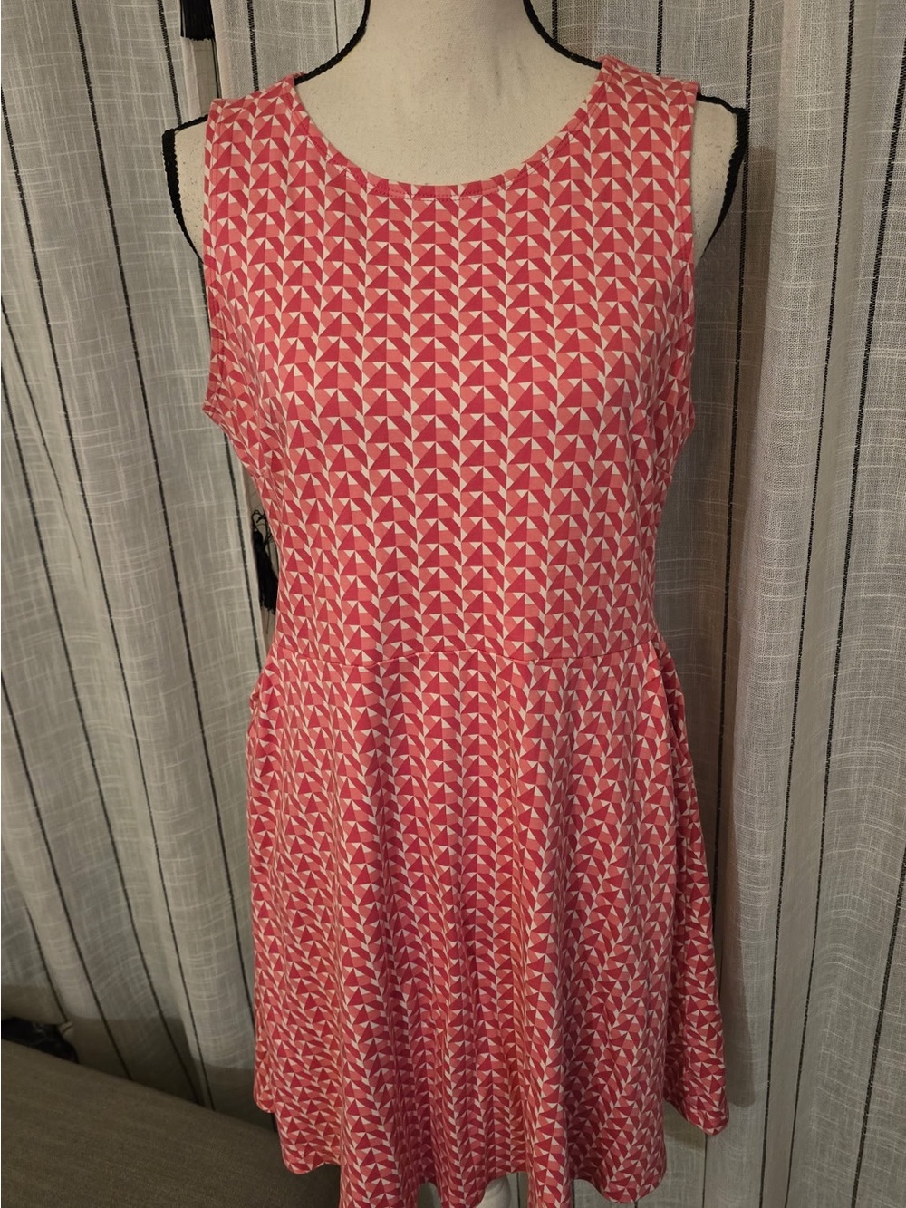 New York & Company Coral Pink Geometric Sleeveless Midi Dress
